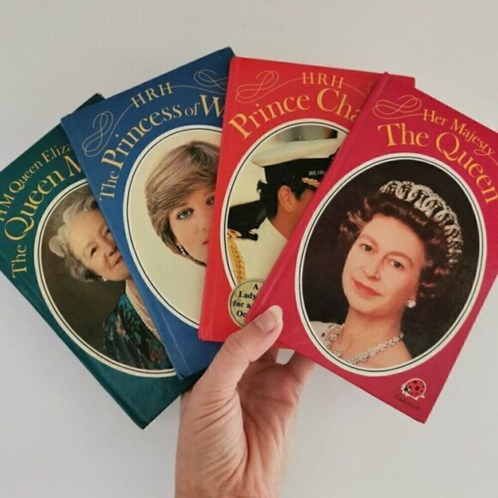 1980s Set of 4 Ladybird Books British Royal Family Queen Princess Diana Prince